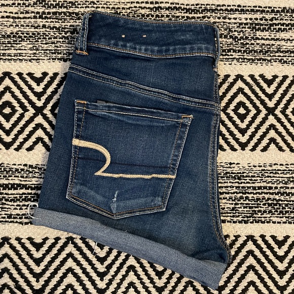 American Eagle Distressed Dark Wash Jean Shorts - Picture 2 of 4